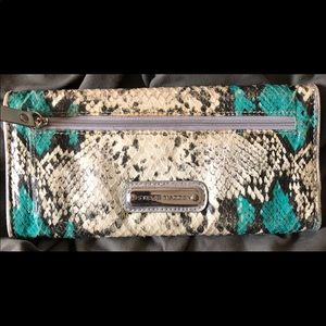 Steve Madden wallet